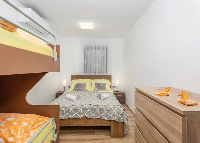 Stunning In Muraj With Kitchen