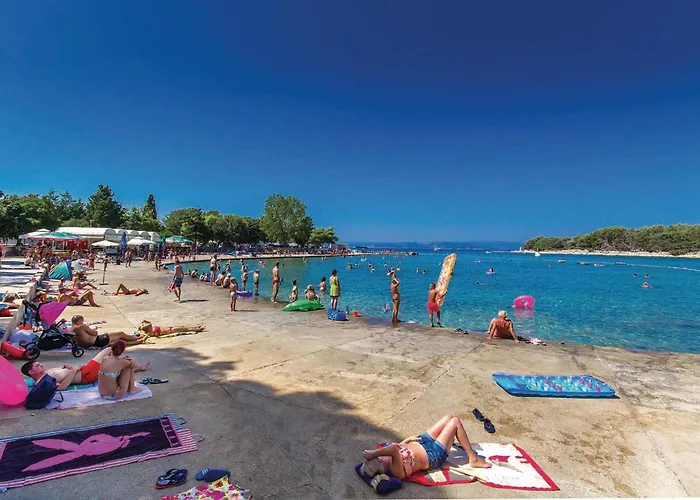 בית נופש Stunning In Muraj With Kitchen *