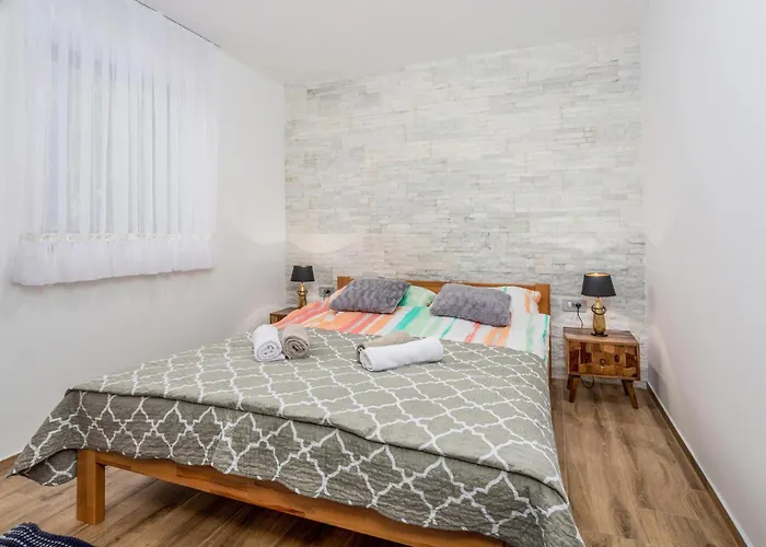 Stunning In Muraj With Kitchen * Kornić