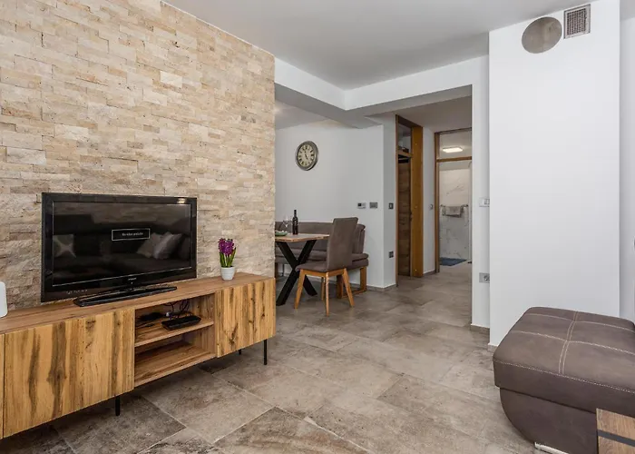 بيت للعطل Stunning In Muraj With Kitchen *