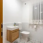 Stunning In Muraj With Kitchen *