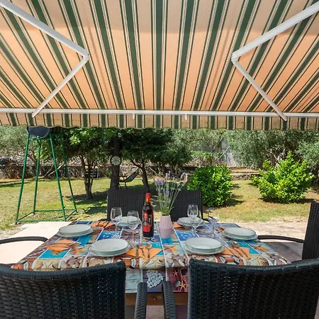 Stunning In Muraj With Kitchen *